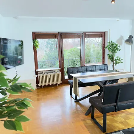 アパート Frankfurt Work And Rest- 4 Bedrooms- 2 Wcs- Free Parking- 5 Queen Size Beds- Fast Wifi- Roller Shutters *